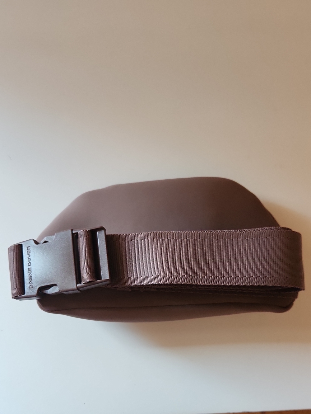 Dagne Dover Ace neoprene Fanny Pack Color: Dune - Picture 3 of 16